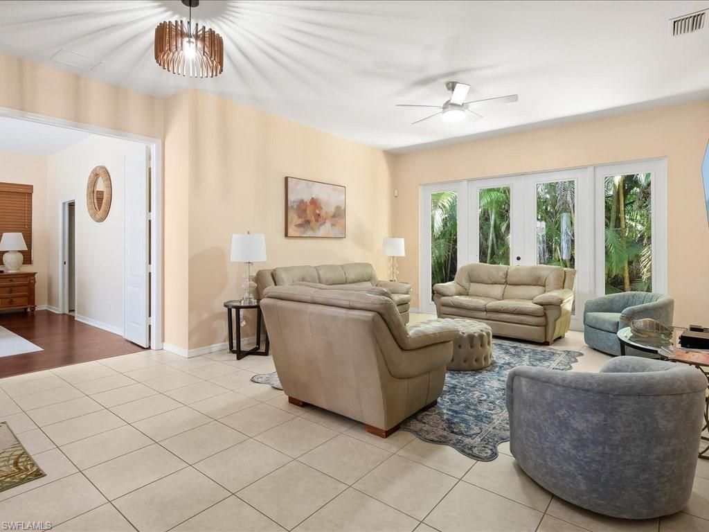 1309 Briarwood Ct, Naples, FL 34104 Photo