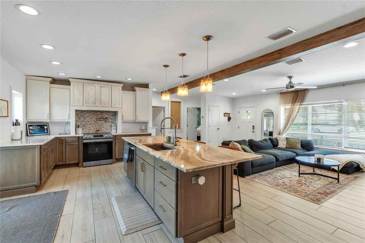 4612 7th Street Court E, Ellenton, FL 34222 Photo