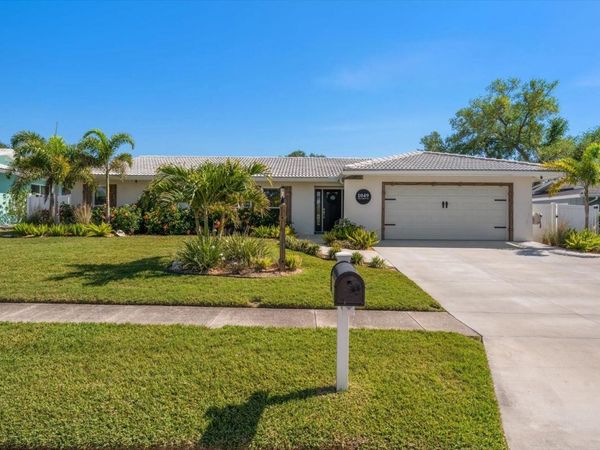 1049 MCCARTY STREET , DUNEDIN, FL 34698