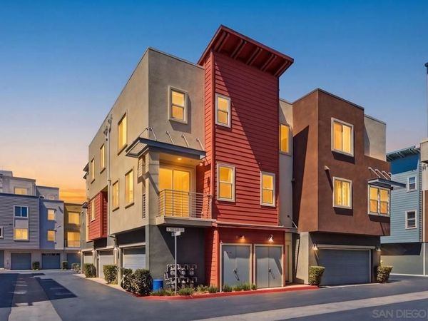 214 Antoni Gln , Unit 710, Escondido, CA 92025