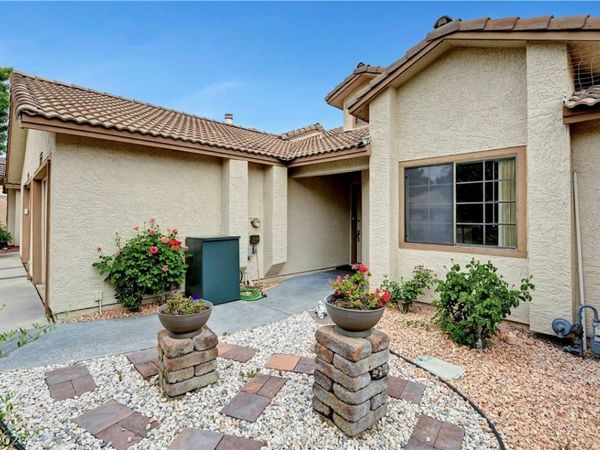 5736 Colwood Lane , Las Vegas, NV 89130