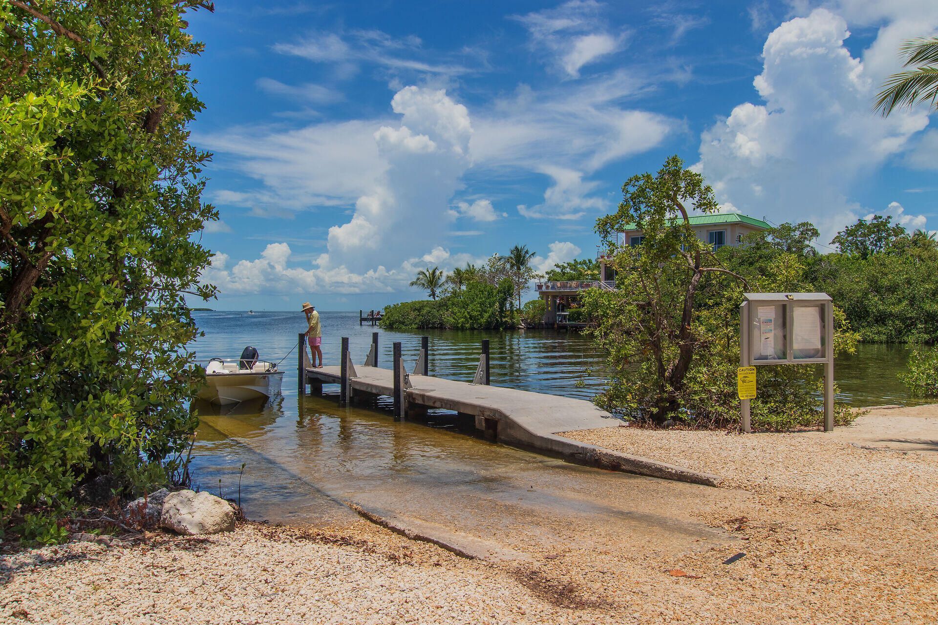 154 Hibiscus Street, Tavernier, FL 33070 Photo