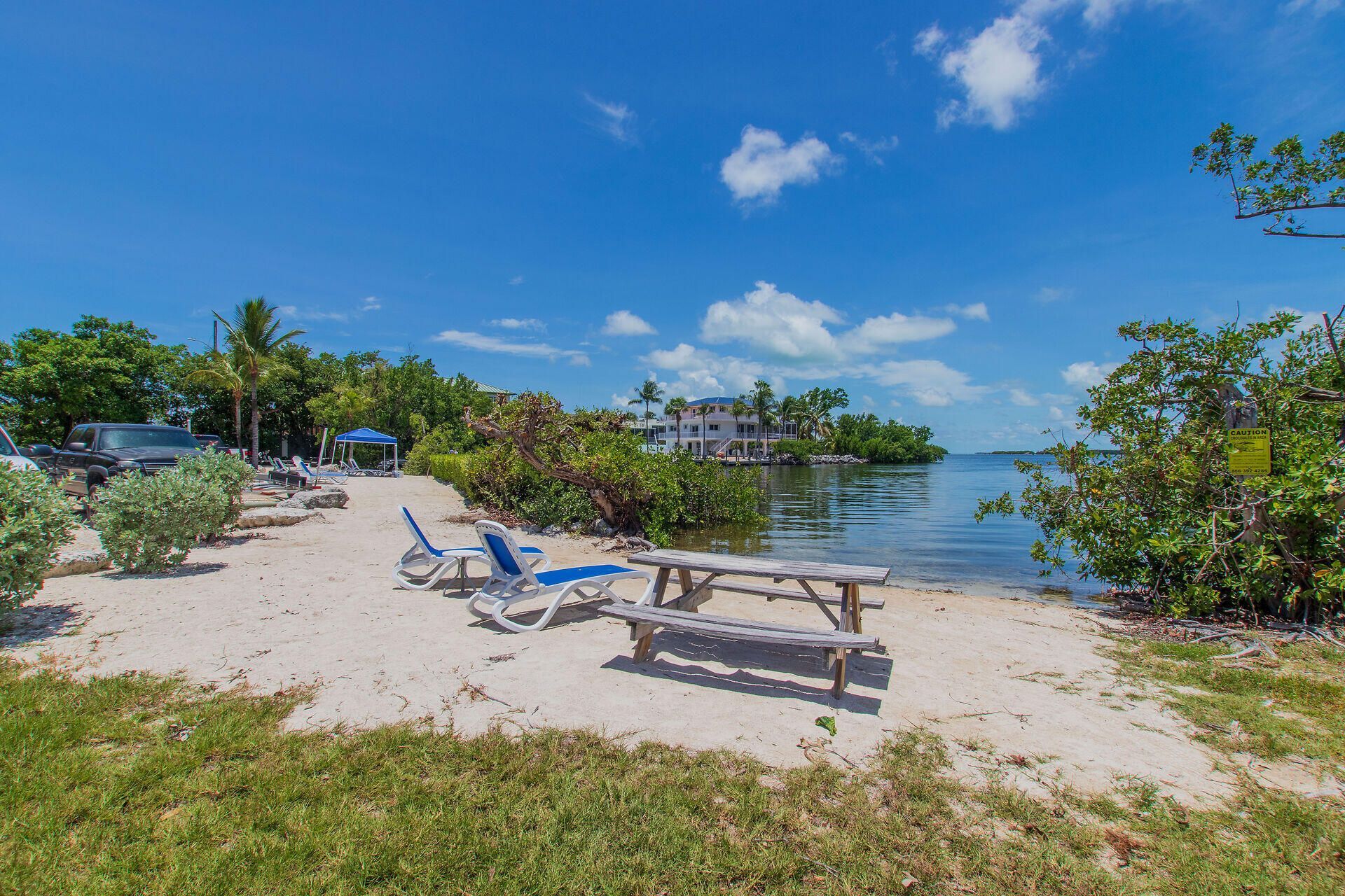 154 Hibiscus Street, Tavernier, FL 33070 Photo