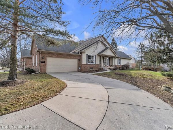 39797 Muirfield Lane, Northville Twp, MI 48168