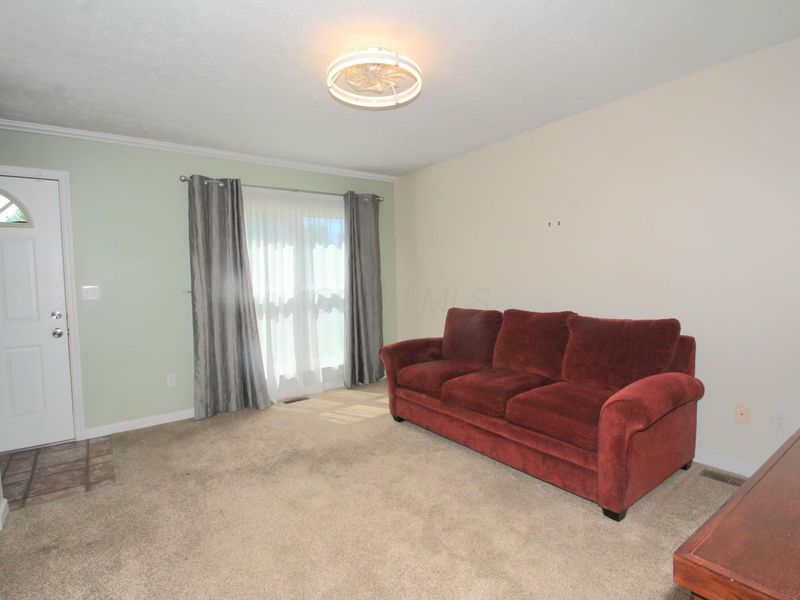 253 Washington Avenue , London, OH 43140 Photo 5