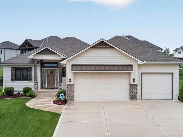 1309 NE Brandywine Drive, Lee's Summit, MO 64064