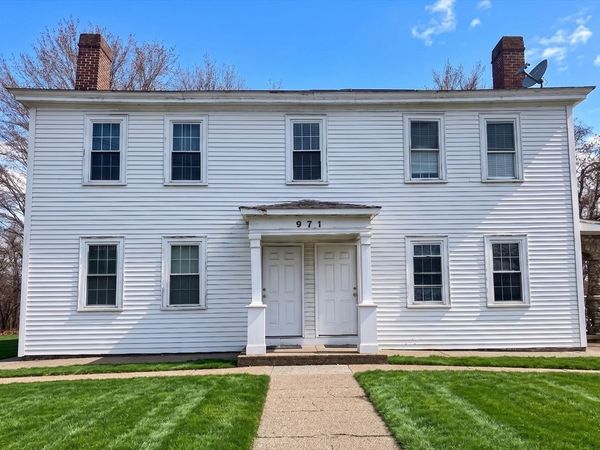 971 Waverly St, Framingham, MA 01702