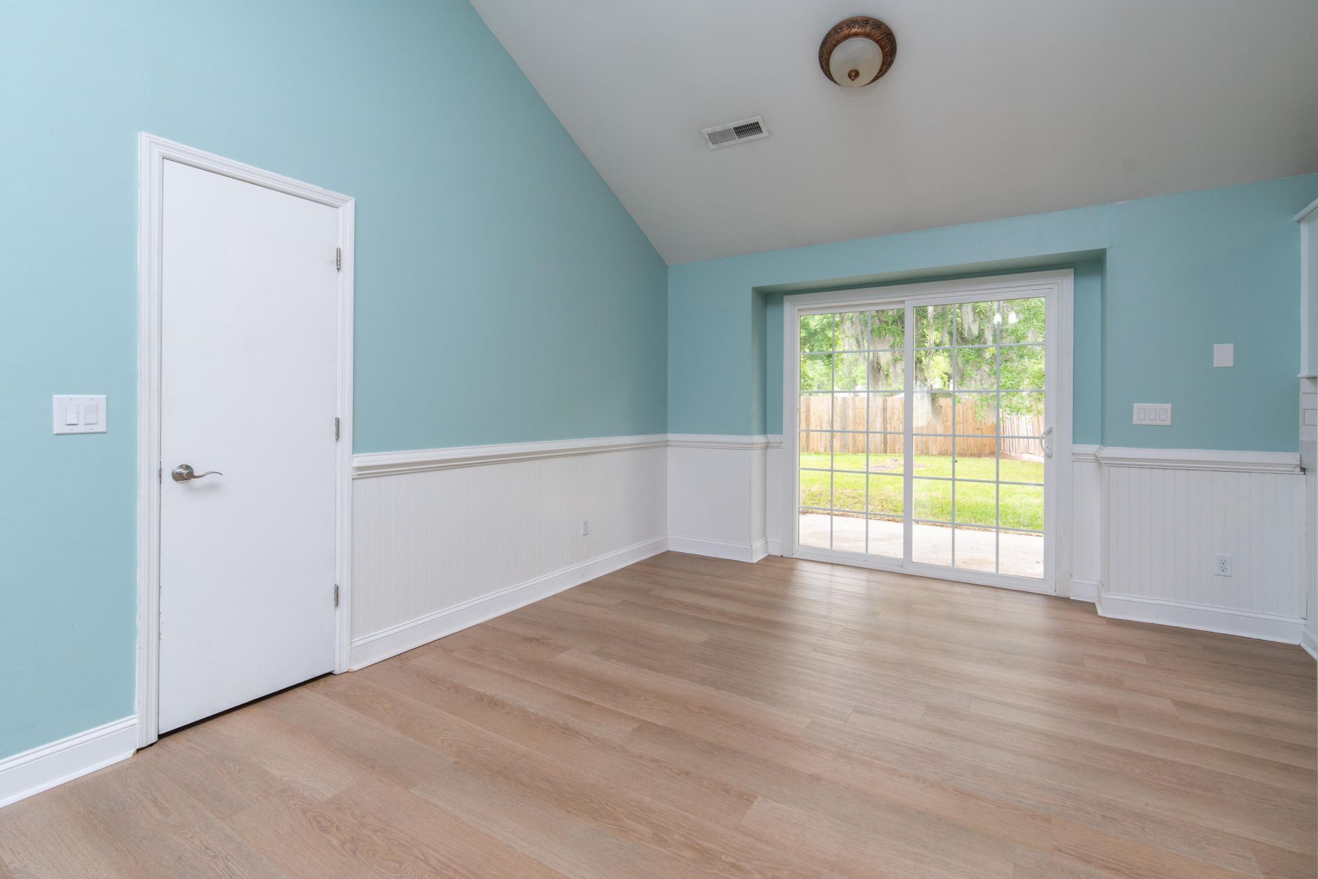 101 Ohio Way Photo 10