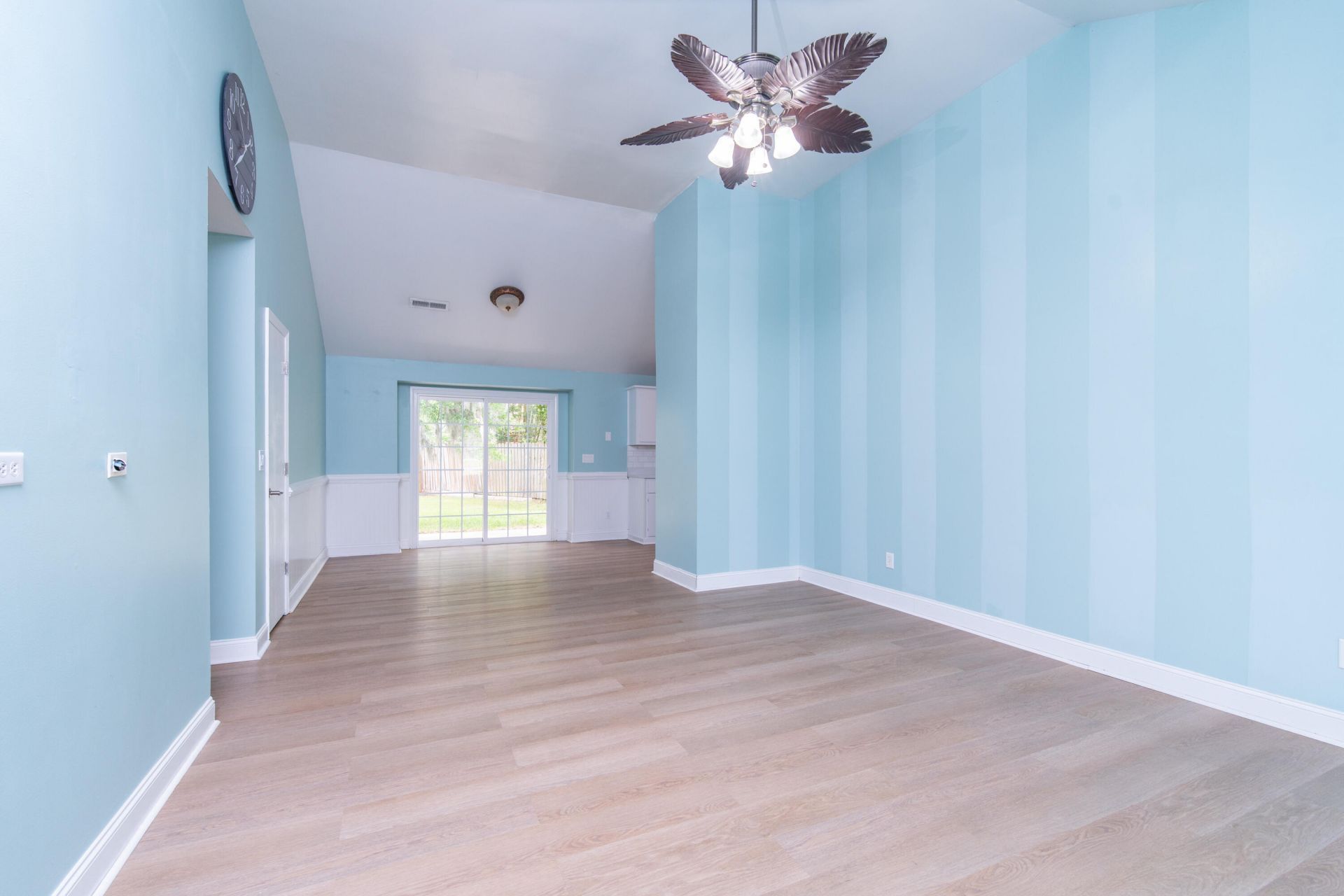 101 Ohio Way Photo 7