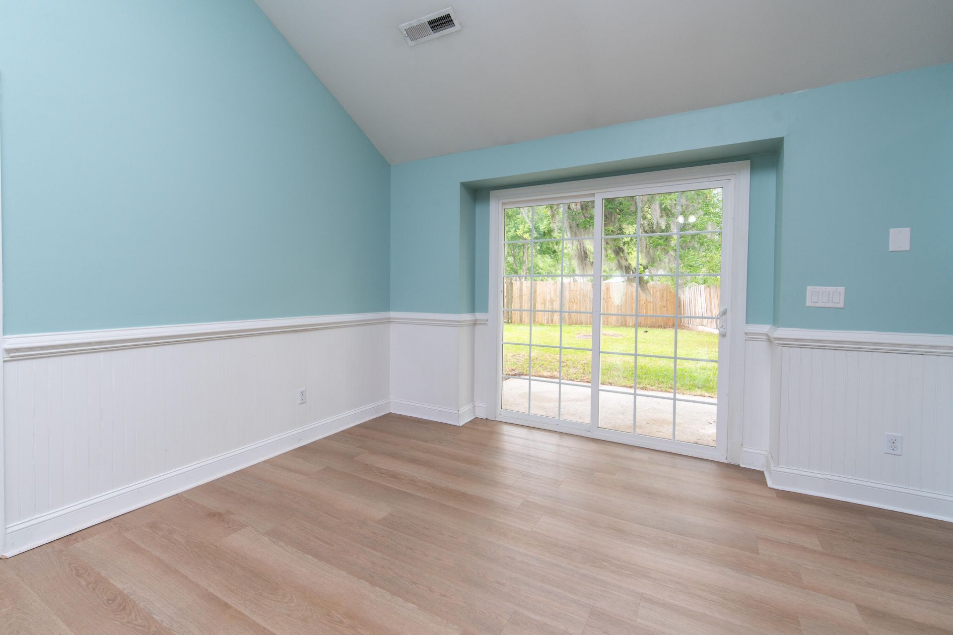 101 Ohio Way Photo 9