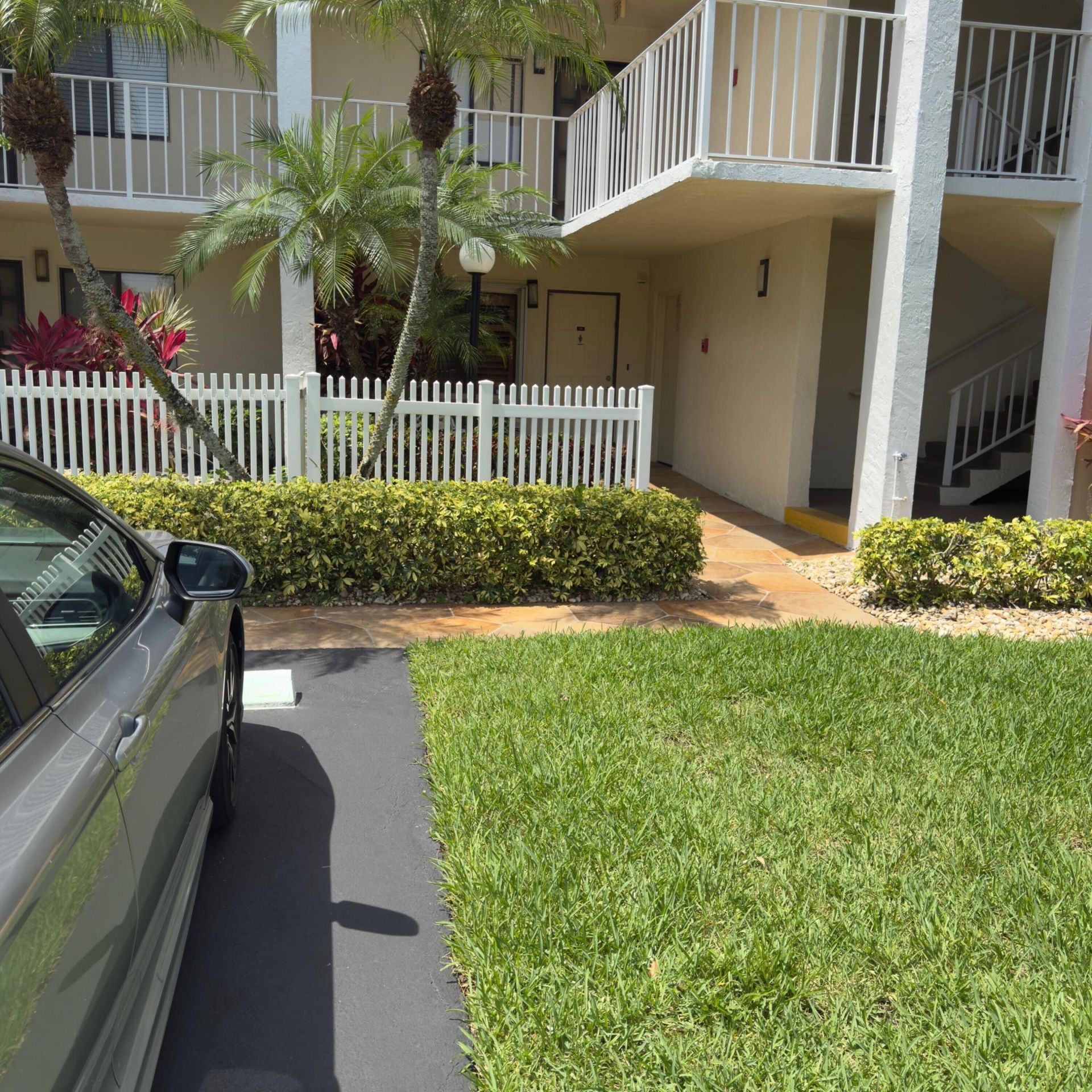 7351 Kinghurst Drive, Unit 108, Delray Beach, FL 33446 Photo