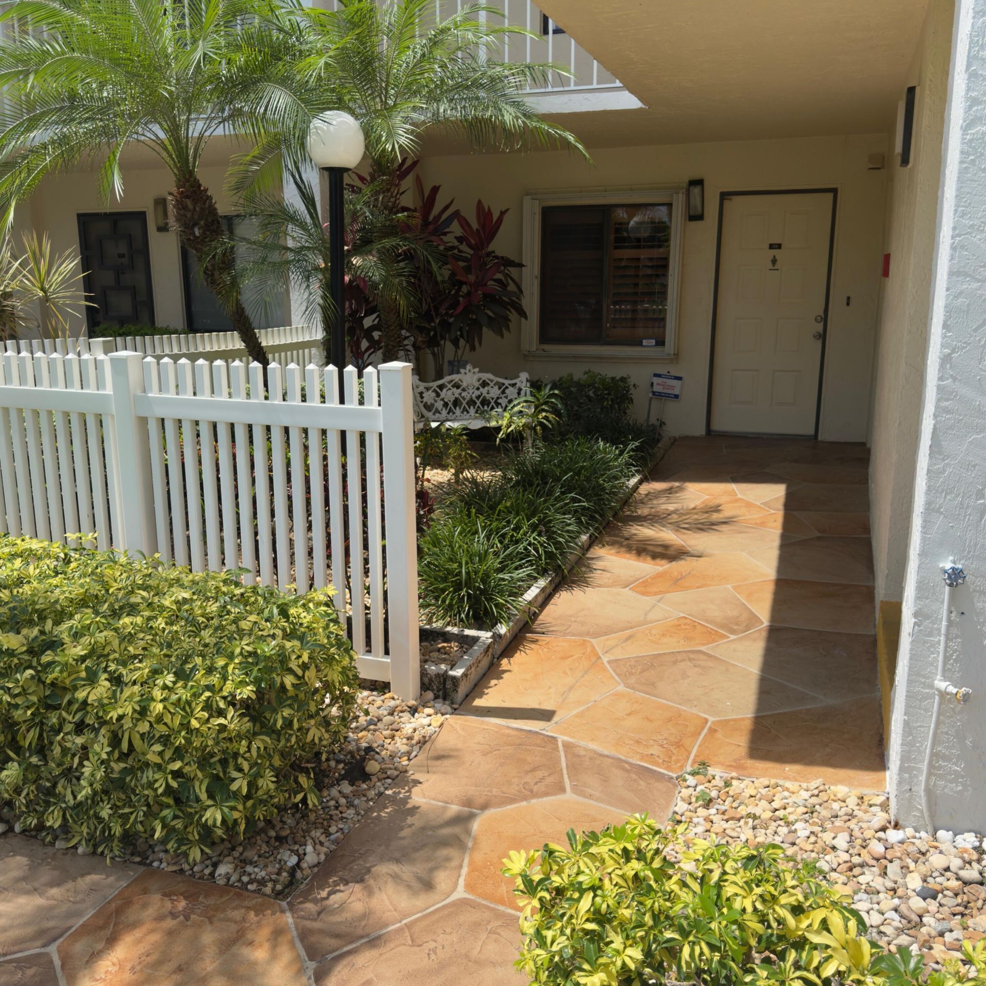 7351 Kinghurst Drive, Unit 108, Delray Beach, FL 33446 Photo