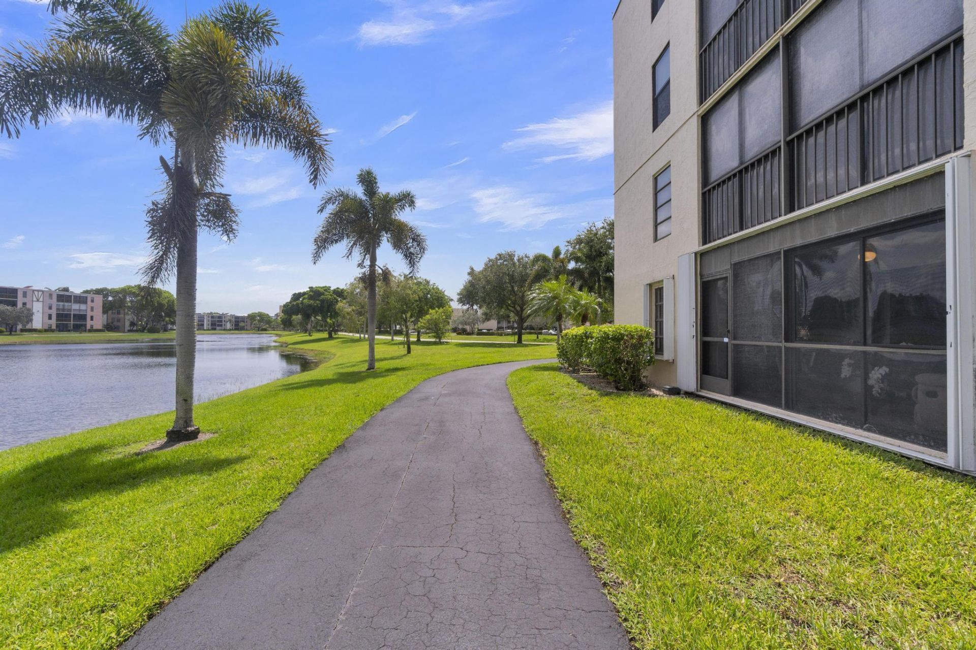 7351 Kinghurst Drive, Unit 108, Delray Beach, FL 33446 Photo