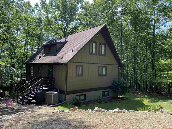 2829 HOPKINS DR, MCGAHEYSVILLE, VA 22840