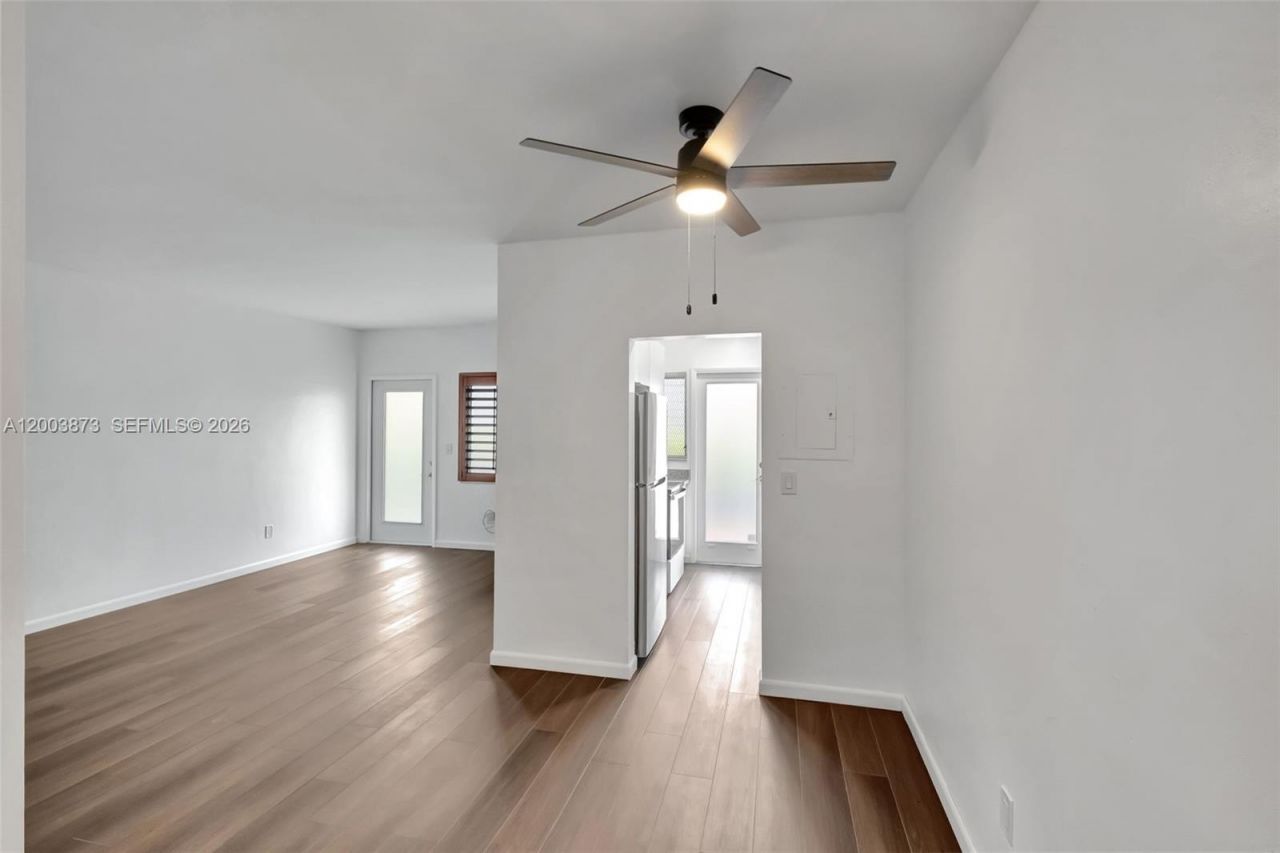 1334 Euclid Ave , Unit 8, Miami Beach, FL 33139 Photo