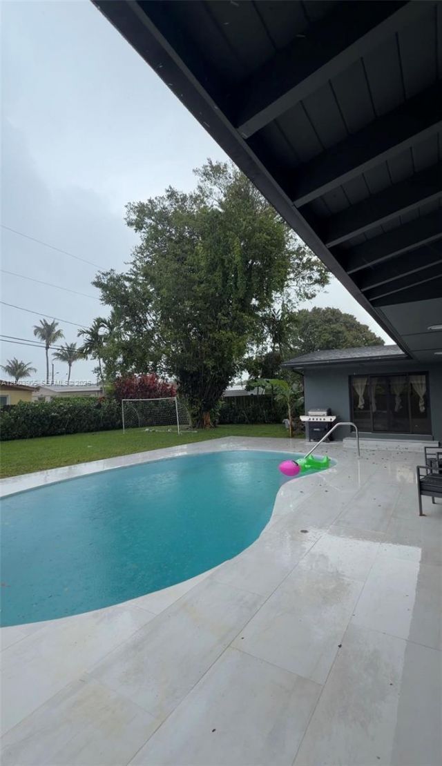 1951 NE 187th Dr, North Miami Beach, FL 33179 Photo