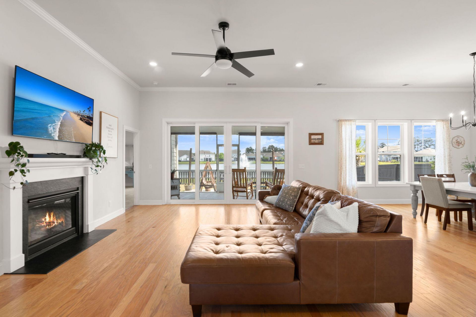 222 Seaworthy Street Photo 14