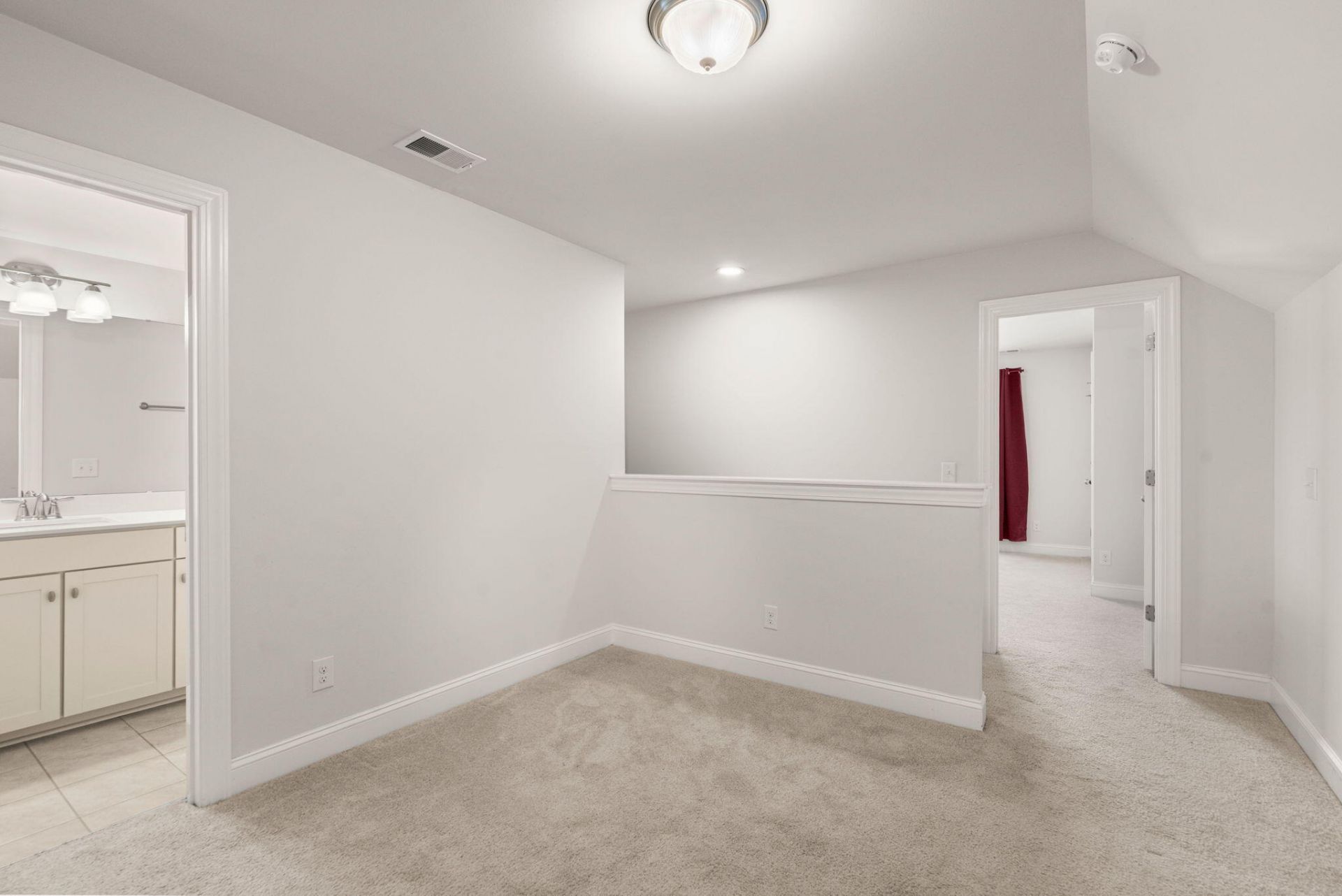 222 Seaworthy Street Photo 47