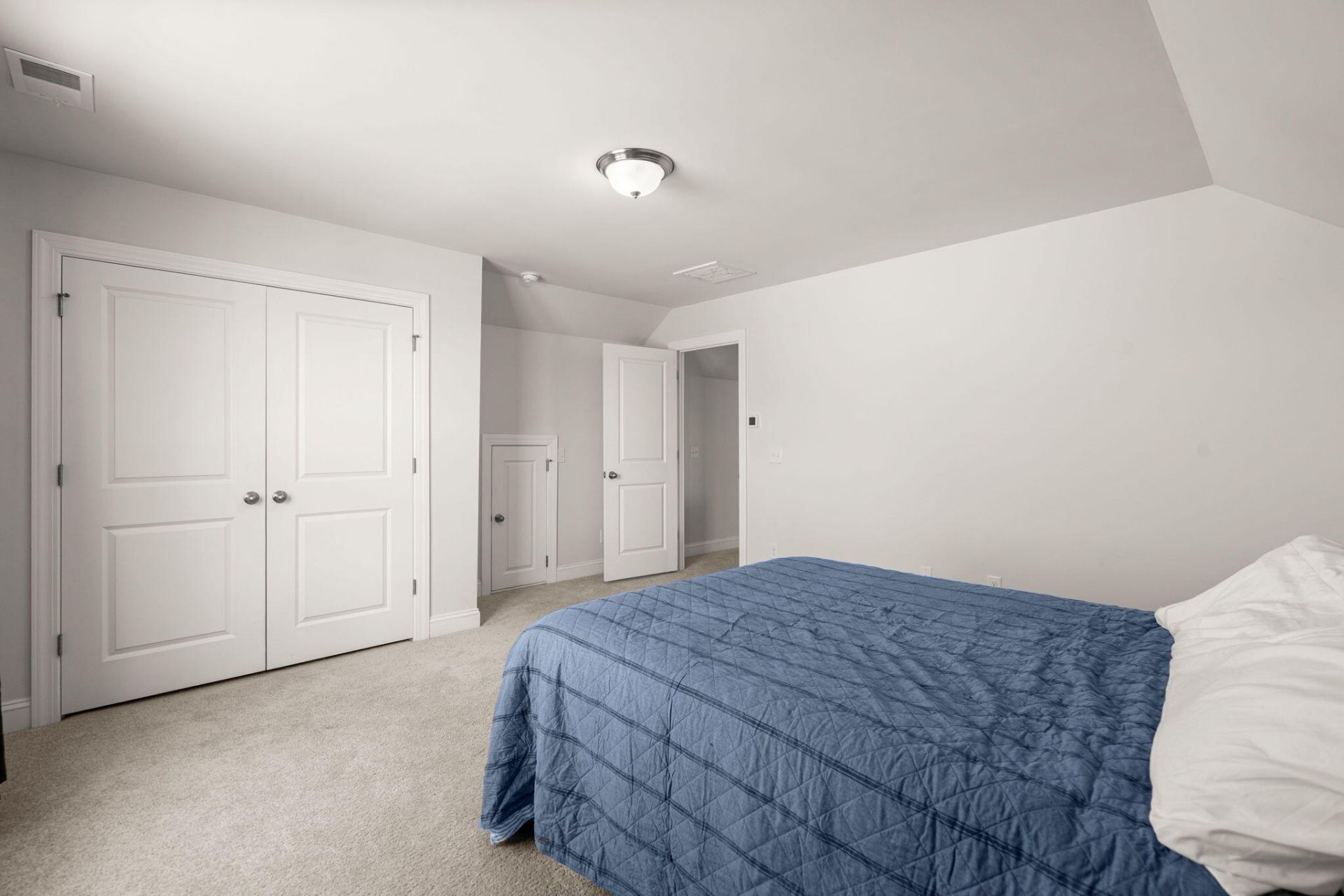 222 Seaworthy Street Photo 48