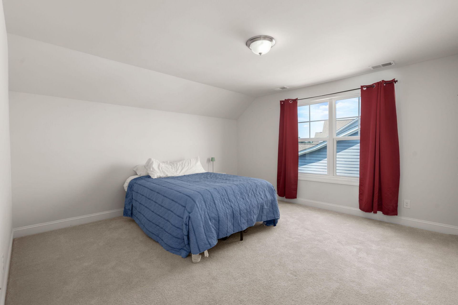 222 Seaworthy Street Photo 48