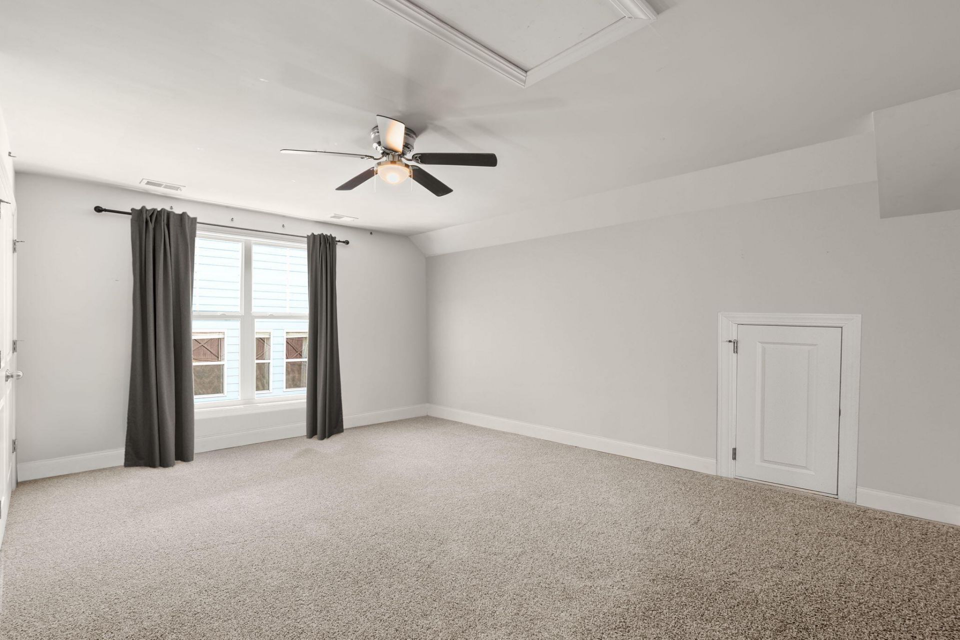 222 Seaworthy Street Photo 51