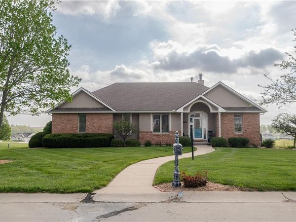 1510 Brookdale Drive, Atchison, KS 66002