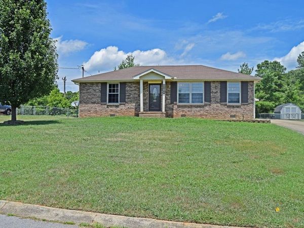 2719 Knob Ct , Clarksville, TN 37043