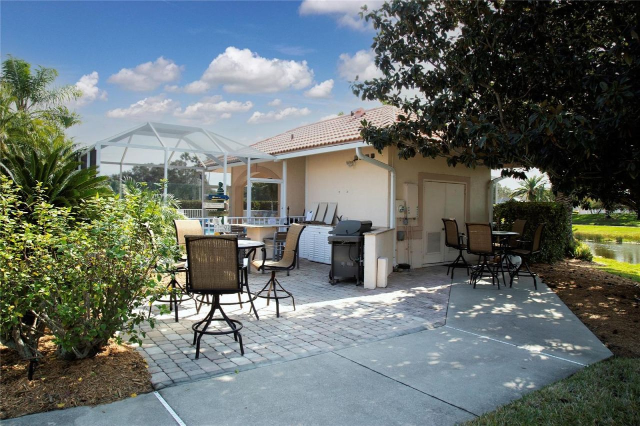 9610 Club South Circle, Unit # 4207, Sarasota, FL 34238 Photo