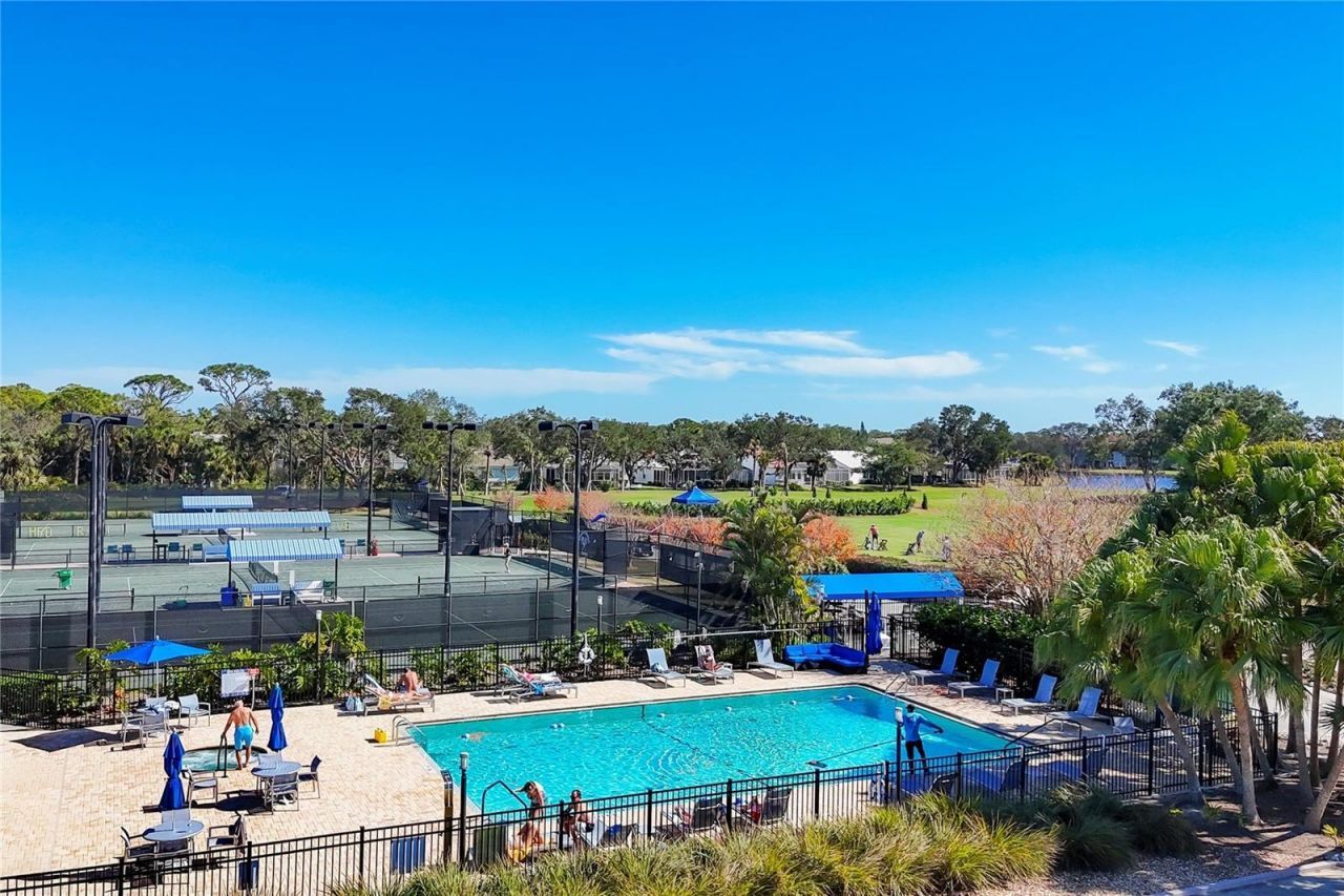 9610 Club South Circle, Unit # 4207, Sarasota, FL 34238 Photo