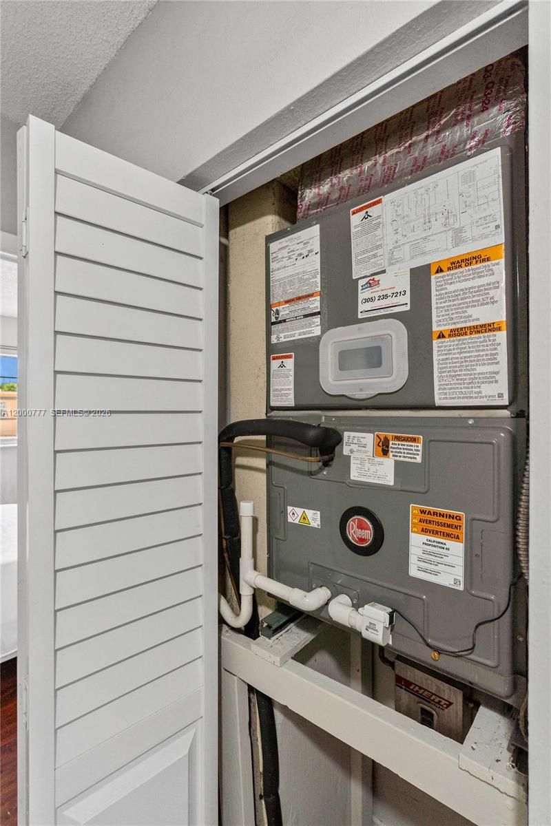 1705 W 57th St, Unit 506, Hialeah, FL 33012 Photo