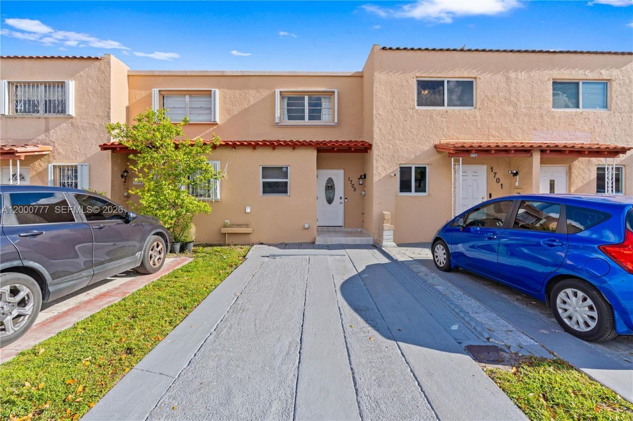 1705 W 57th St, Unit 506, Hialeah, FL 33012 Photo