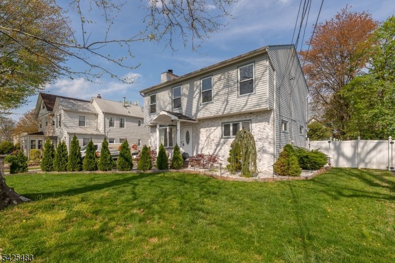 243 N 12th St, Kenilworth, NJ 07033 Main Photo