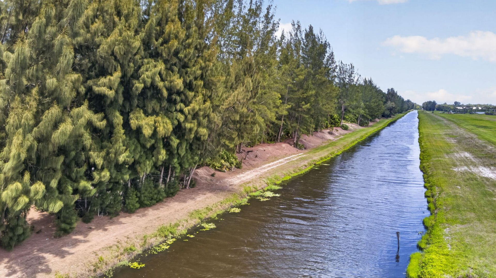 6045 Hall Boulevard, The Acreage, FL 33470 Photo
