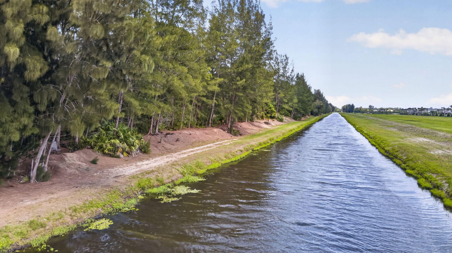 6045 Hall Boulevard, The Acreage, FL 33470 Photo