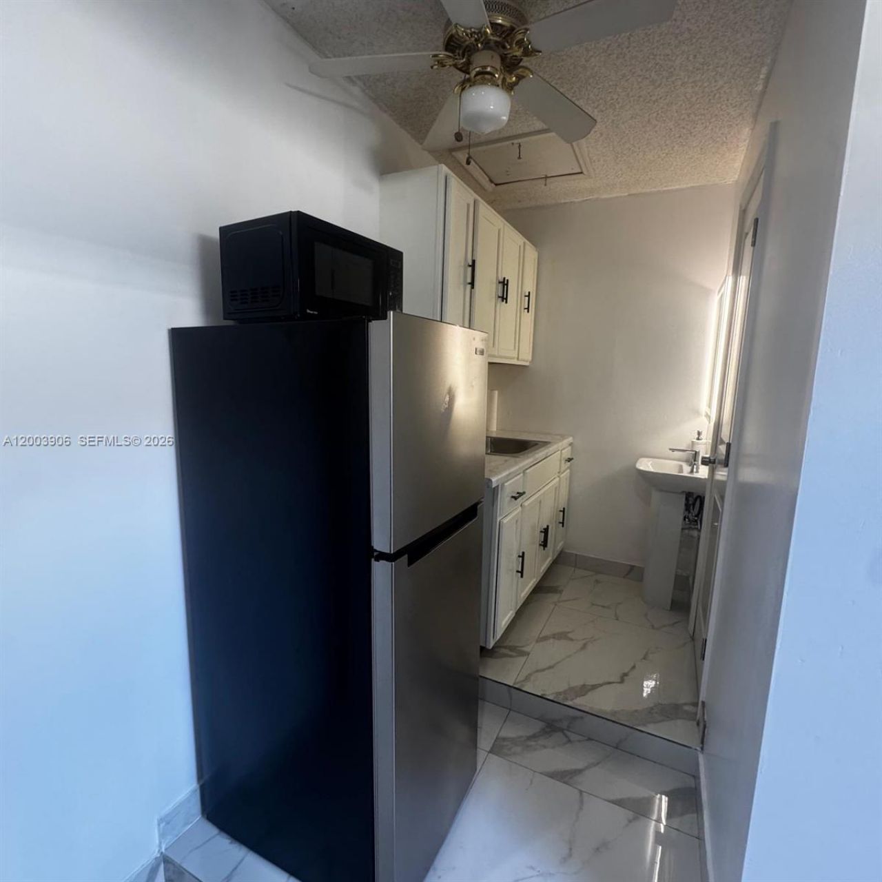 15761 SW 42nd Ter , Unit 1, Miami, FL 33185 Photo