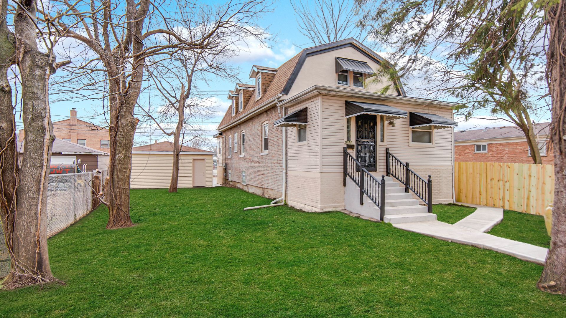 9321 S Green Street , Chicago, IL 60620