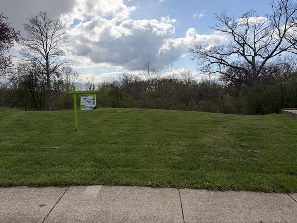 1750 Brookwood Drive , West Chicago, IL 60185