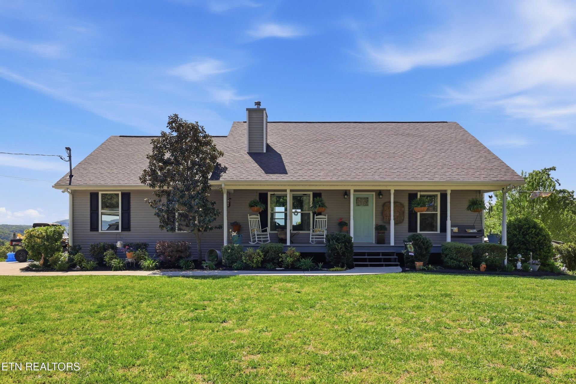 5502 Indian Ridge Rd, Rutledge, TN 37861 Main Photo