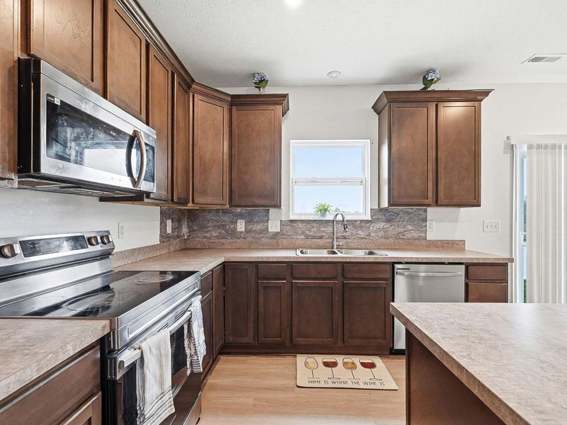 5351 Town Hill Drive, Canal Winchester, OH 43110 Photo 21