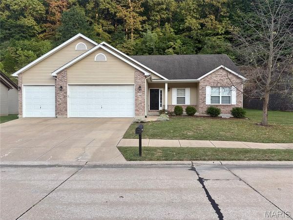 1250 Konert Valley Drive , Fenton, MO 63026