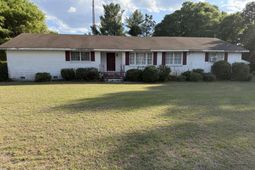 1976 Willow Swamp Road photo 4