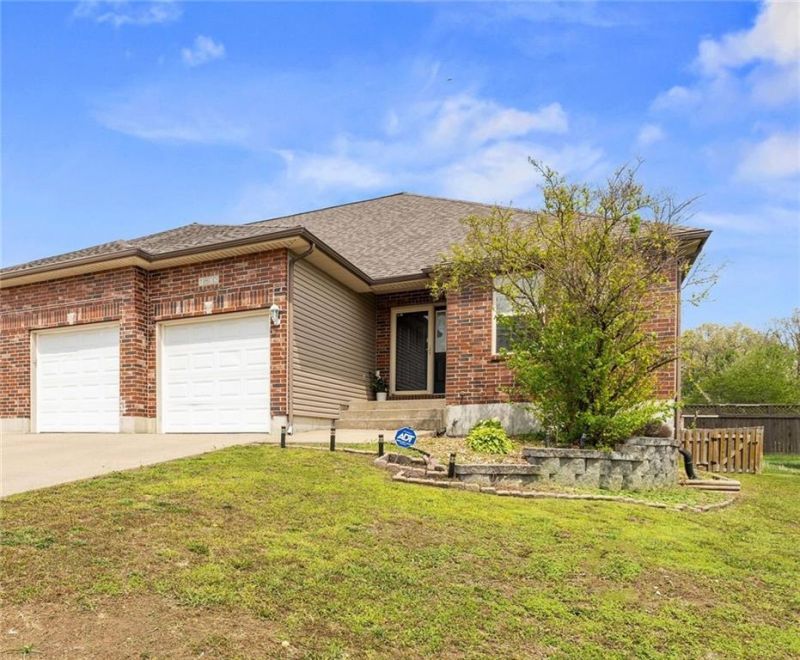 1803 Villa Drive, Warrensburg, MO 64093 Main Photo