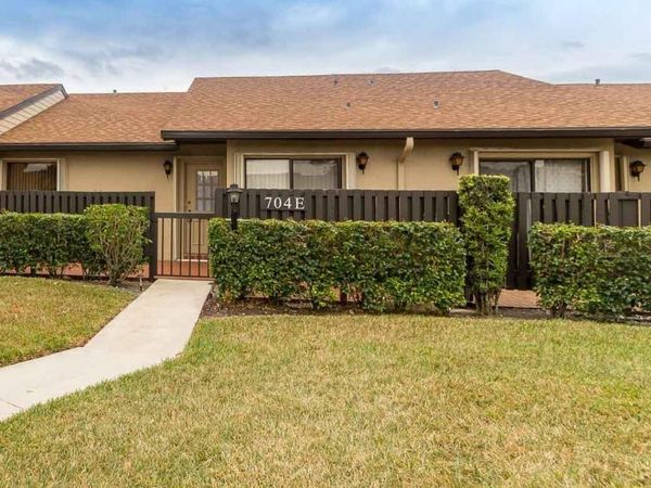 704 Sunny Pine Way, Unit E, Greenacres, FL 33415