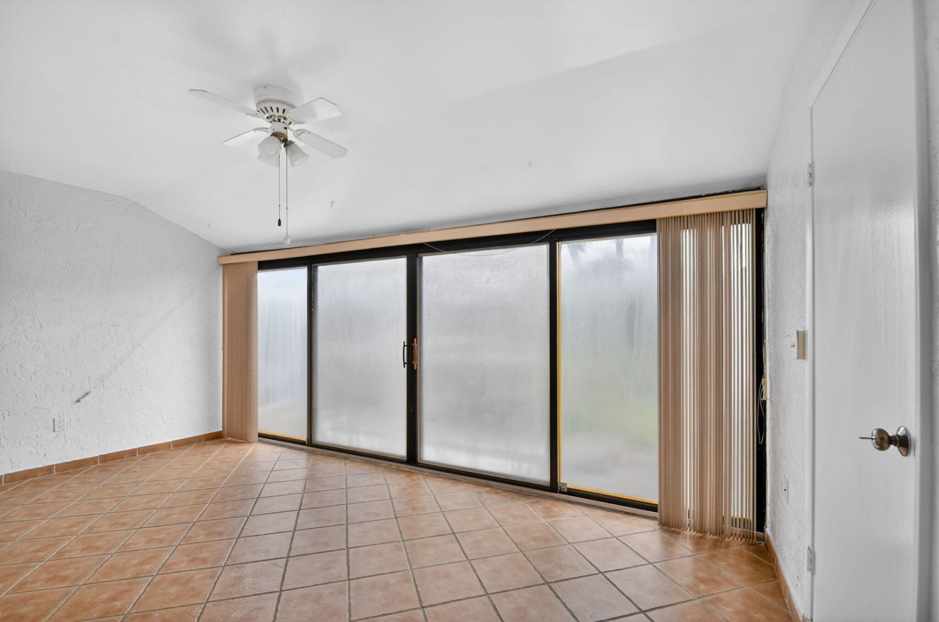 704 Sunny Pine Way, Unit E, Greenacres, FL 33415 Photo