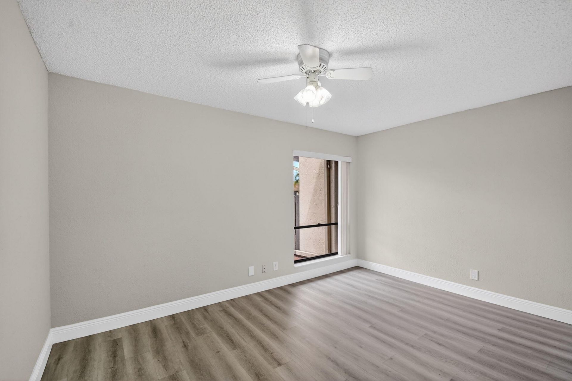 704 Sunny Pine Way, Unit E, Greenacres, FL 33415 Photo