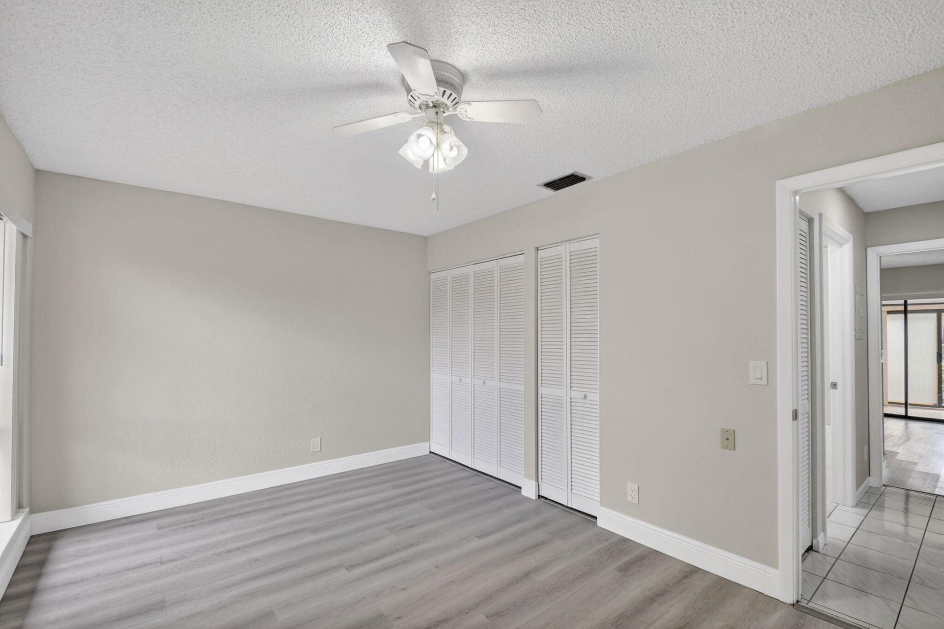 704 Sunny Pine Way, Unit E, Greenacres, FL 33415 Photo