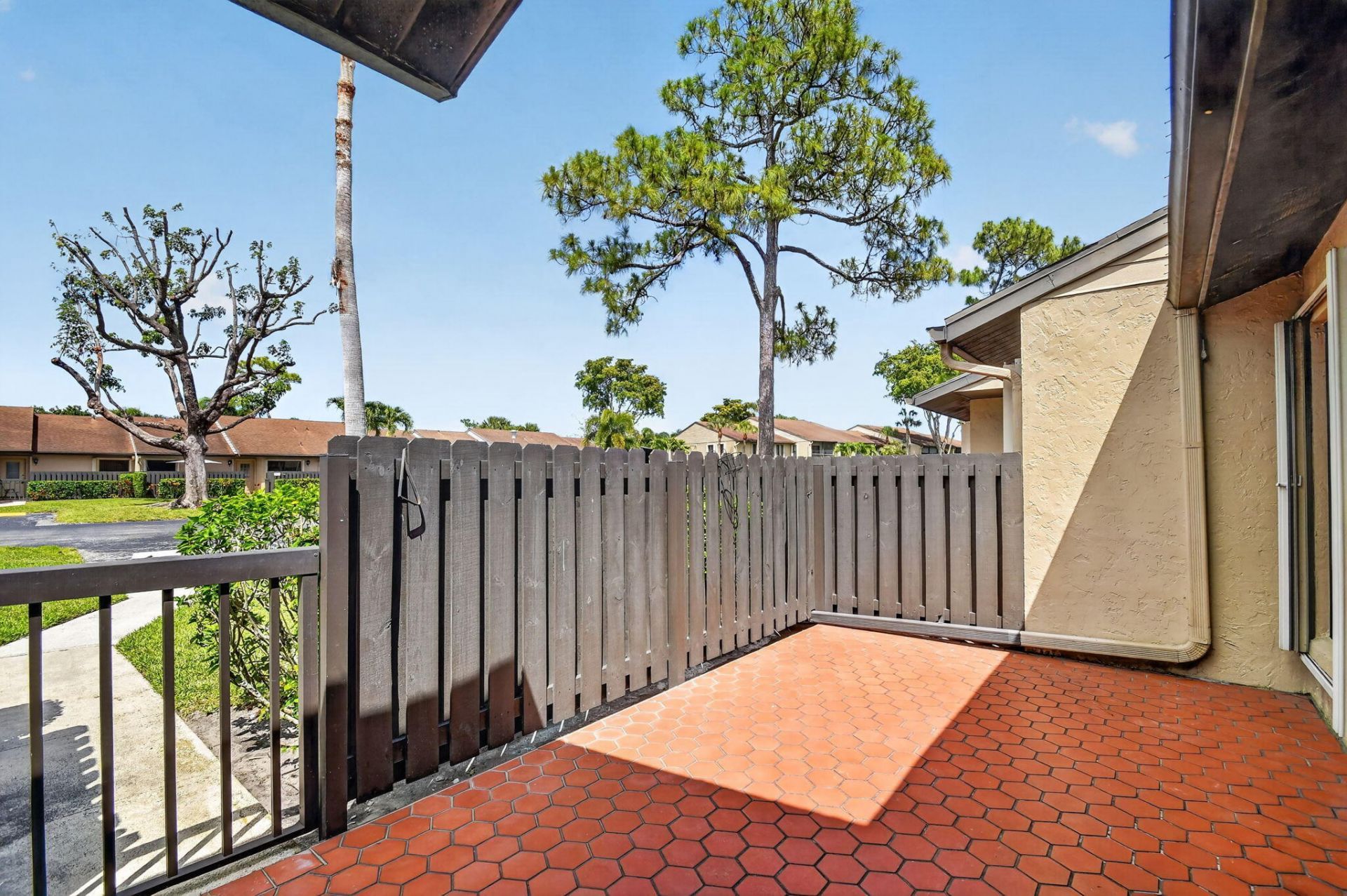 704 Sunny Pine Way, Unit E, Greenacres, FL 33415 Photo