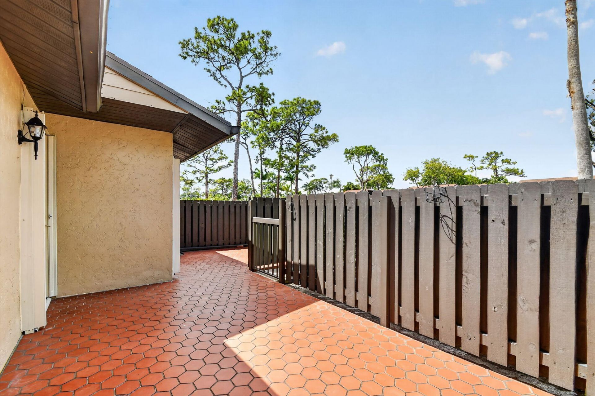 704 Sunny Pine Way, Unit E, Greenacres, FL 33415 Photo