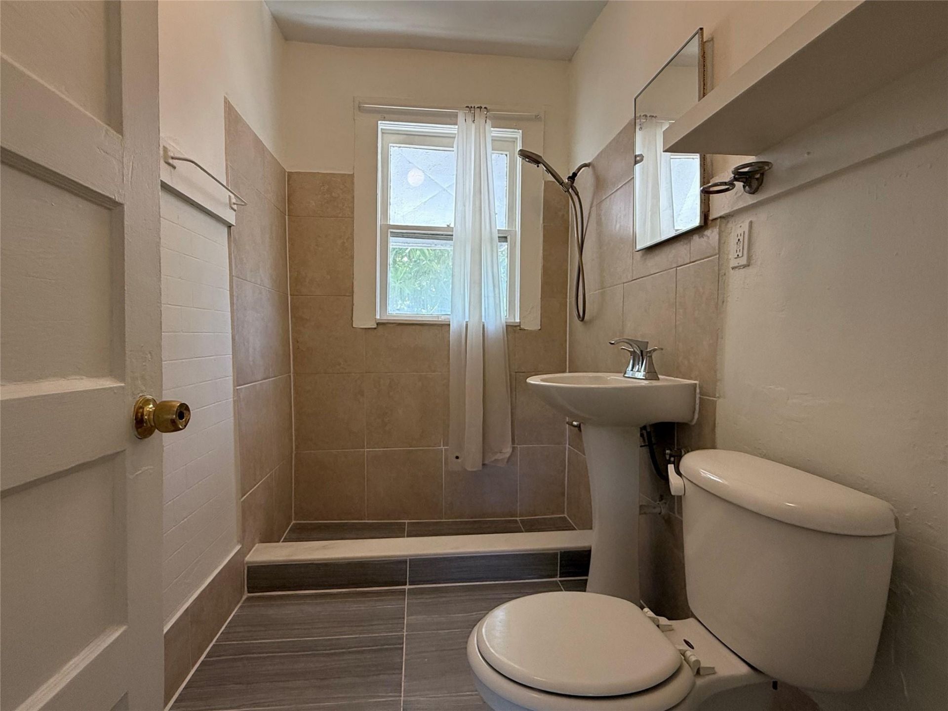 216 S 16th Avenue, Unit 7, Hollywood, FL 33020 Photo