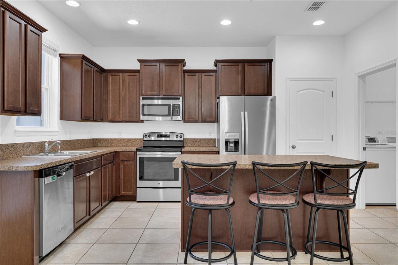 4450 Capital Boulevard, Saint Cloud, FL 34769 Photo